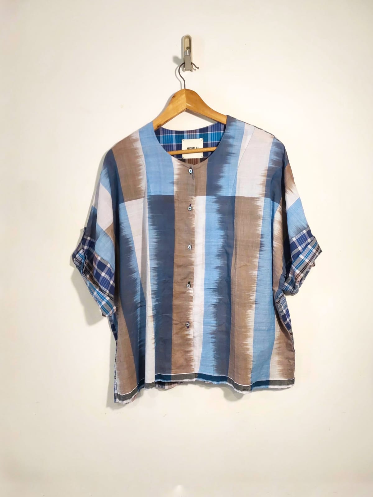 Lungi Romain Rolland Top - 30% OFF